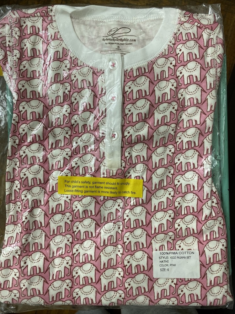 roberta roller rabbit kids pajama set Hathi pink 6 ,NWT