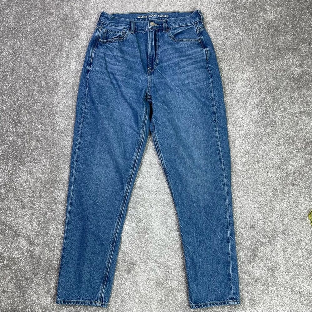 American Eagle Mom Jean Women's 4 Blue Tapered Medium Wash High Rise Cotton