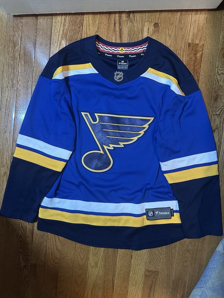 St. Louis Blues NHL fanatics jersey (retails $160) LARGE