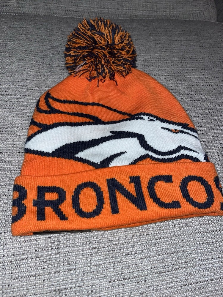New Era Broncos Beanie