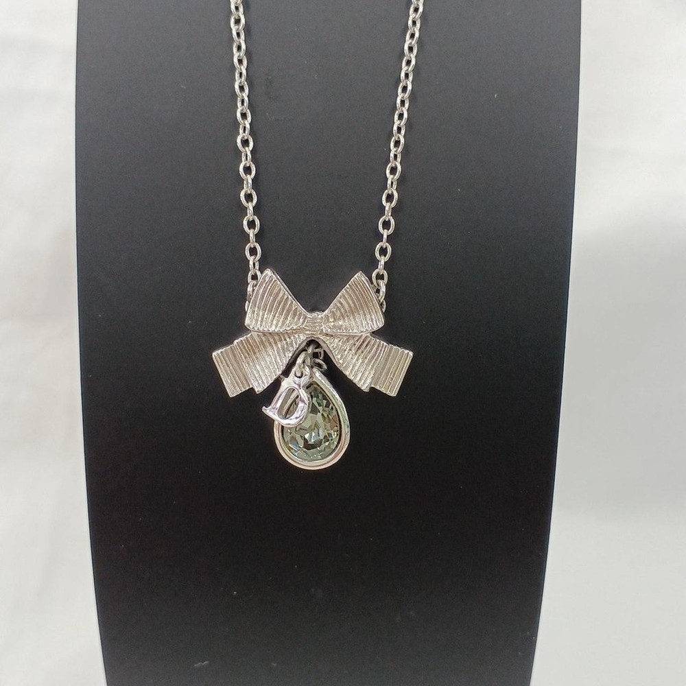 Dior Y0810 Ribbon Necklace Elegant Gold Chain Jewelry