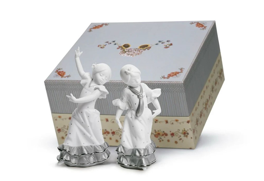 Lladro 01007817 Spring Fair in Sevilla Platinum Figurine New