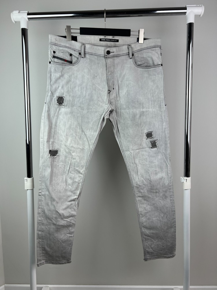 Diesel Jeans Men's Tepphar Slim Carrot DNA 2016 Distressed Jeans Size W 40 L 32