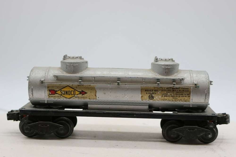 Lionel Trains O27 Sunoco Oil Tanker 6465 with Die-Cast Chassis and Action Couplers
