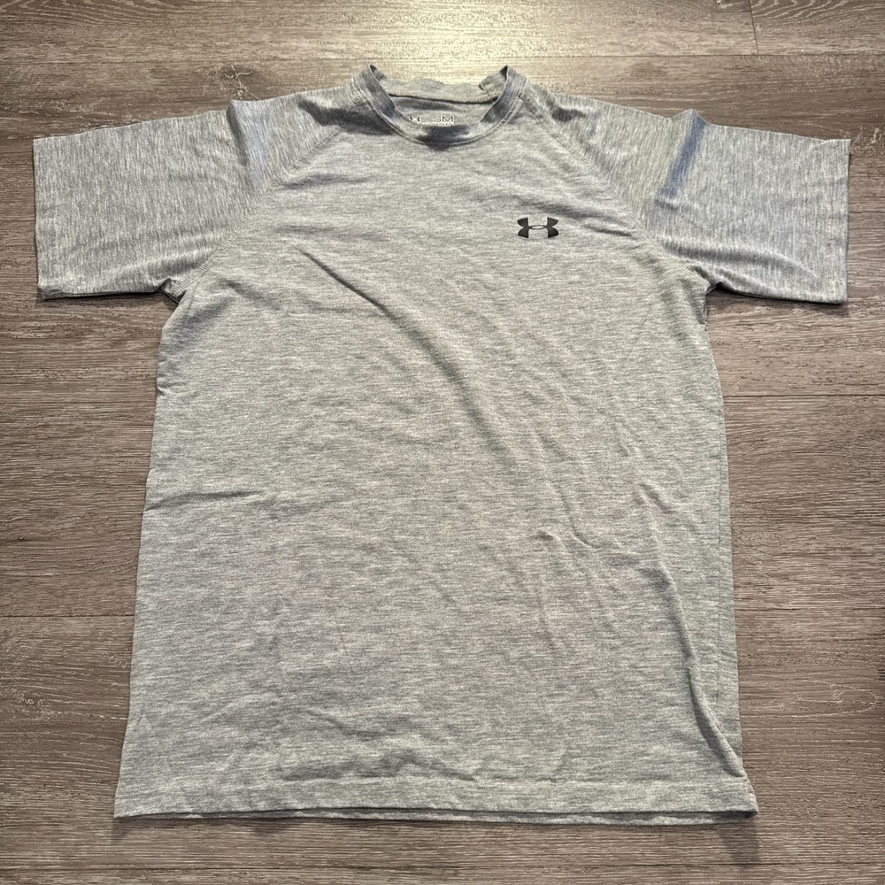 Under Armour Shirt Mens Small Gray Tee Short Sleeve Performance Loose Workout