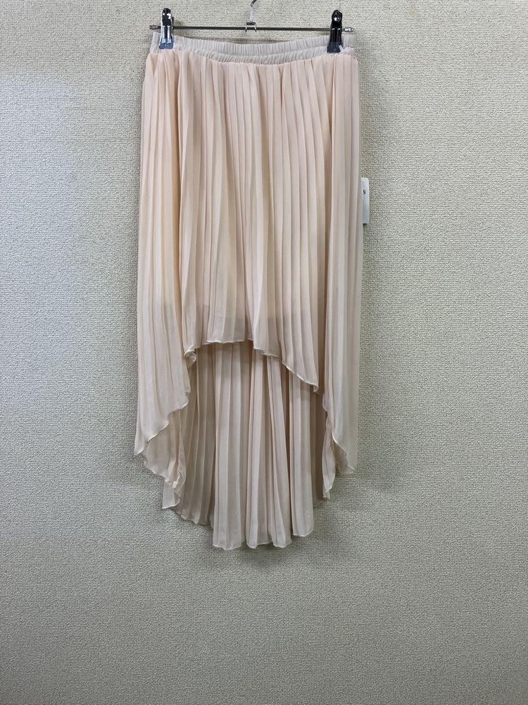 Asymmetrical Black Pleated Skirt Size F with Lining New Condition