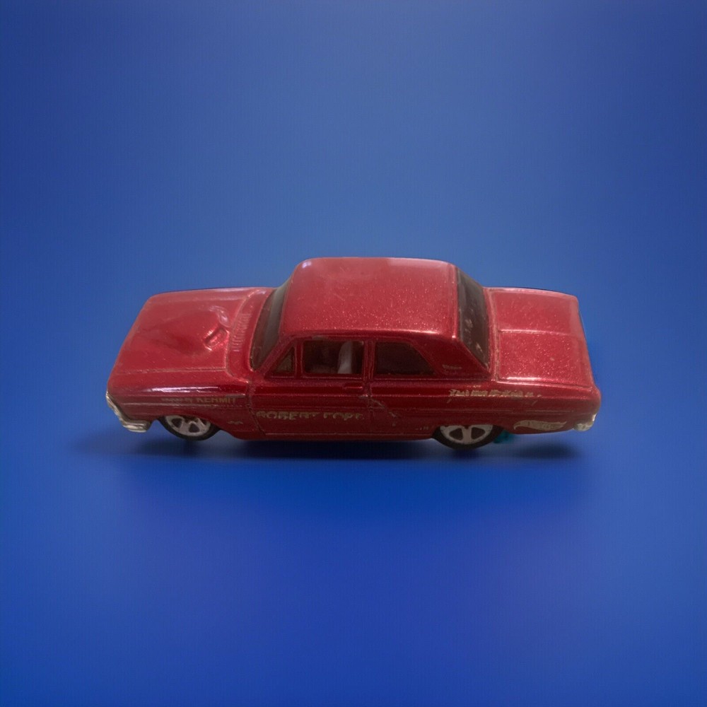 2001 Hot Wheels Ford Thunderbolt Robert Ford Die-Cast Collectible Car