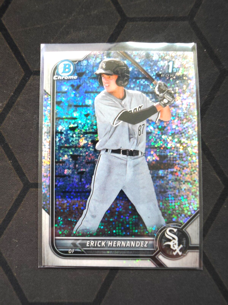 2022 Bowman Chrome Baseball Mini Diamond 1st RC Erick Hernandez 99/299