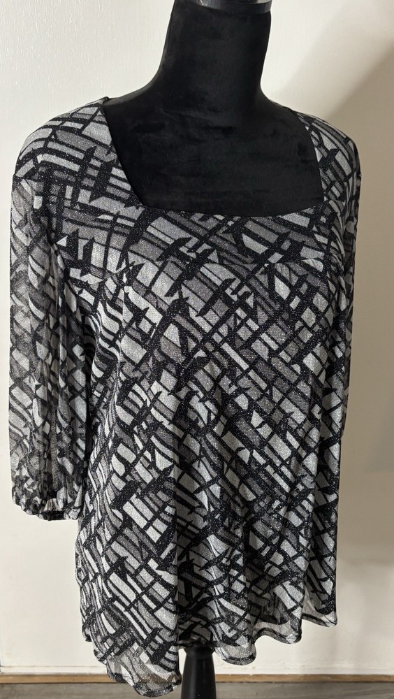 Worthington Black, Silver And Grey Women’s Blouse Large With Lining Iron Free