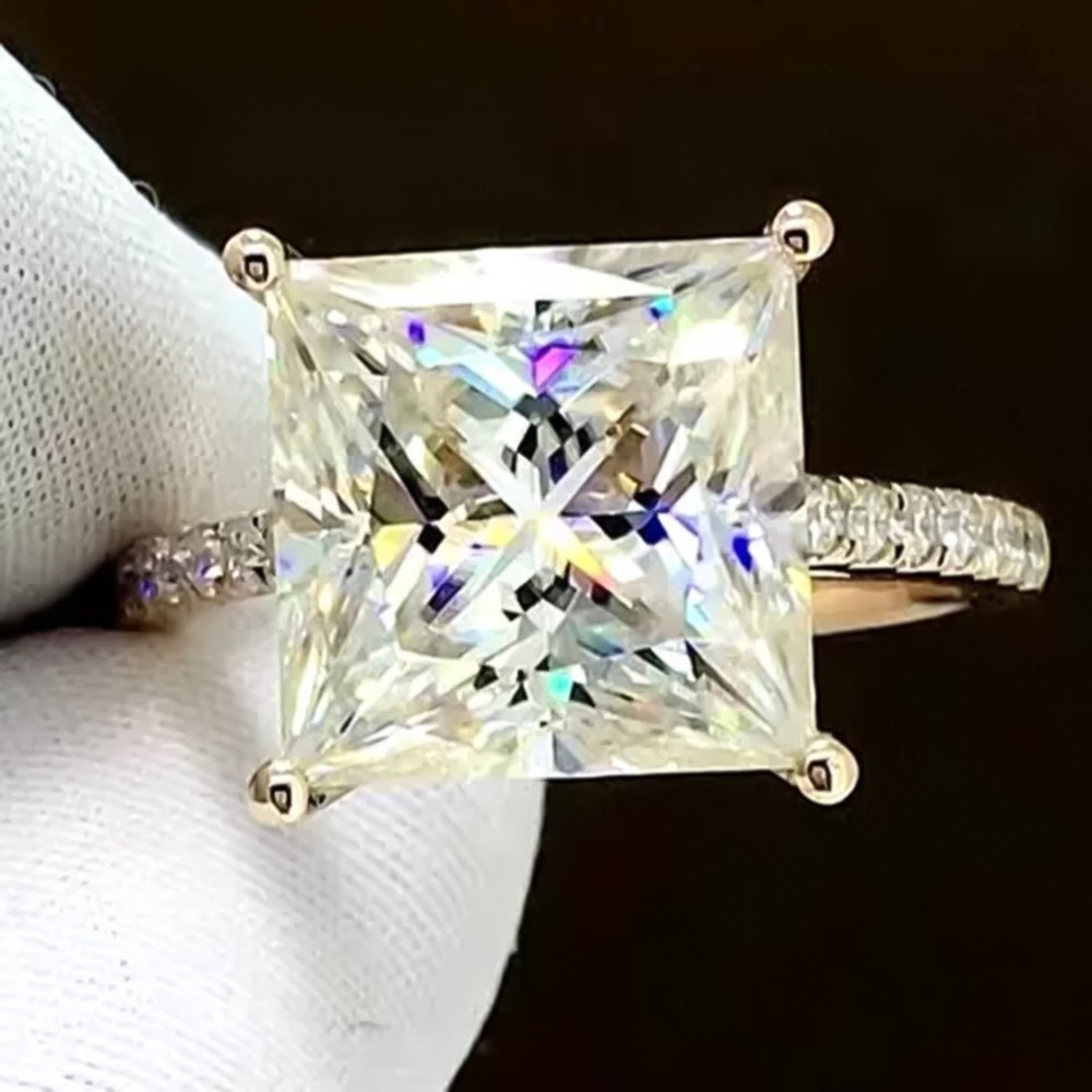 Certified 5.25 Ct Treated Princess Cut Off White Diamond 925 Silver Ring