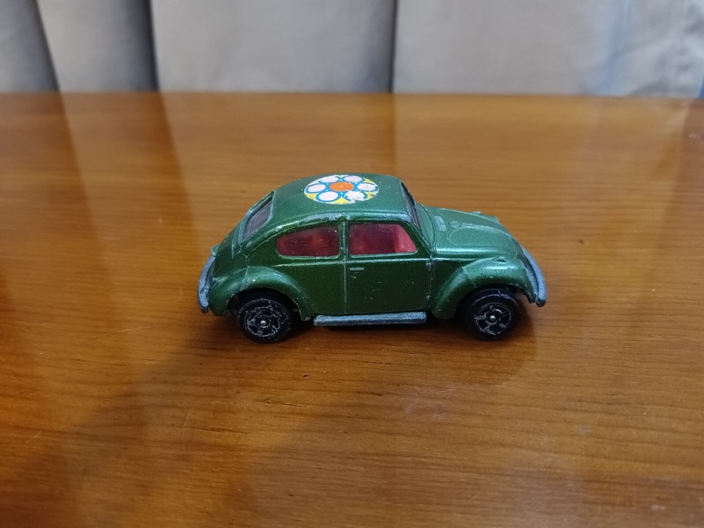 Corgi VW Beetle Volkswagen 1300 Toy Car Model Vintage Whizzwheels