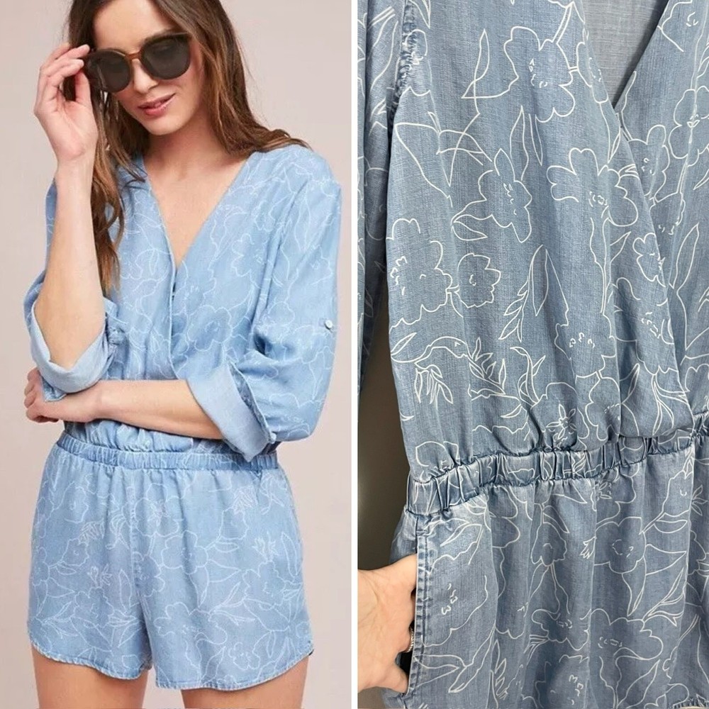 Anthropologie Cloth & Stone Coastal Minimalist Classic Floral Chambray Romper M