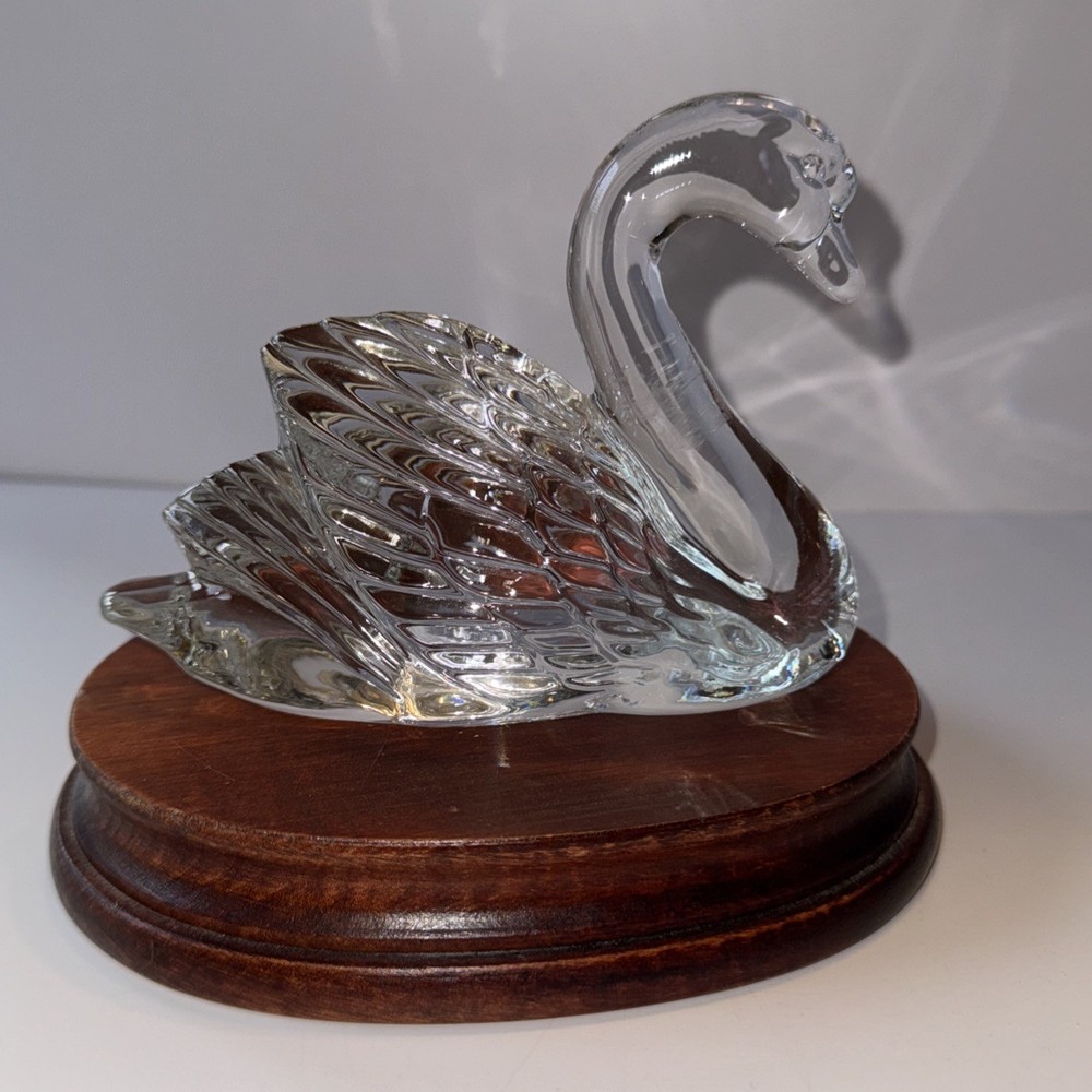 Waterford Crystal 1996 Legends & Lore Swan by The Waterford Society