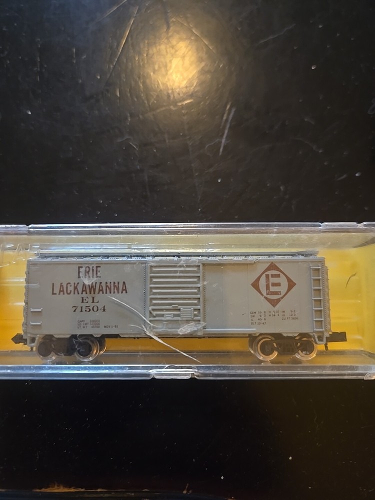 ATLAS N scale Erie Lackawanna 40 ft boxcar -  EL 71504