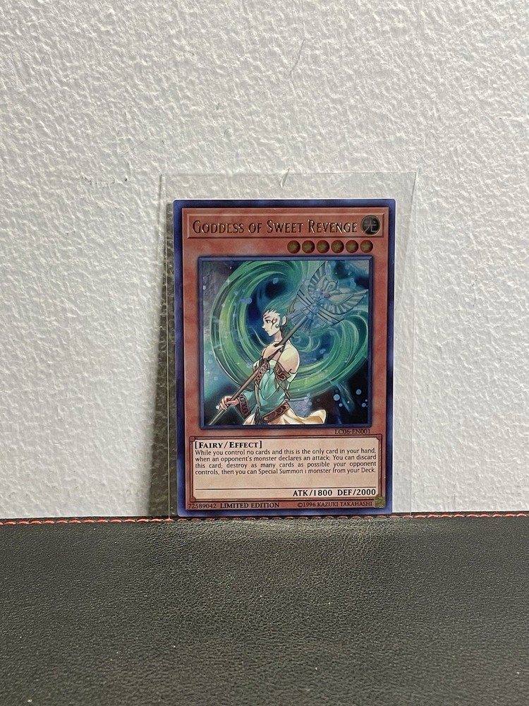 Ultra Rare Goddess of Sweet Revenge LC06-EN001 - Legendary Collection Kaiba