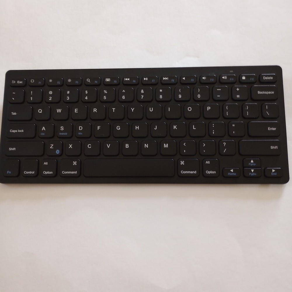 Anker A7726 Ultra-Slim Bluetooth Keyboard for Apple Android Devices - Black