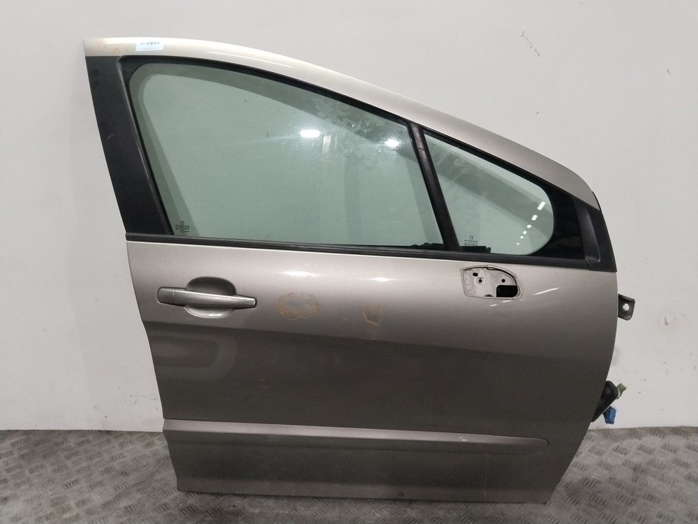 9004CC FRONT RIGHT DOOR / 6666863 FOR PEUGEOT 308 SW I 4E_, 4H_ 1.6 HDI