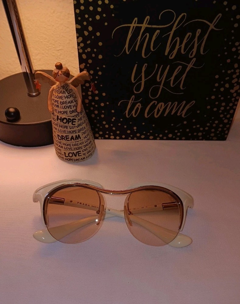 Authentic Prada Dixie Cat-Eye Gradient Ivory Sunglasses