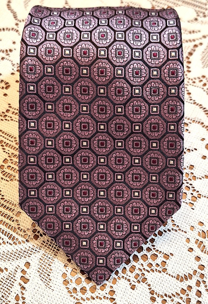 Kenneth Roberts Platinum Tie 100% Silk Purple Geometric Brocade 58