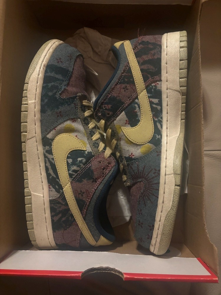 Nike Dunk Low Community Garden Slightly Used, original price 340$ Men’s 8