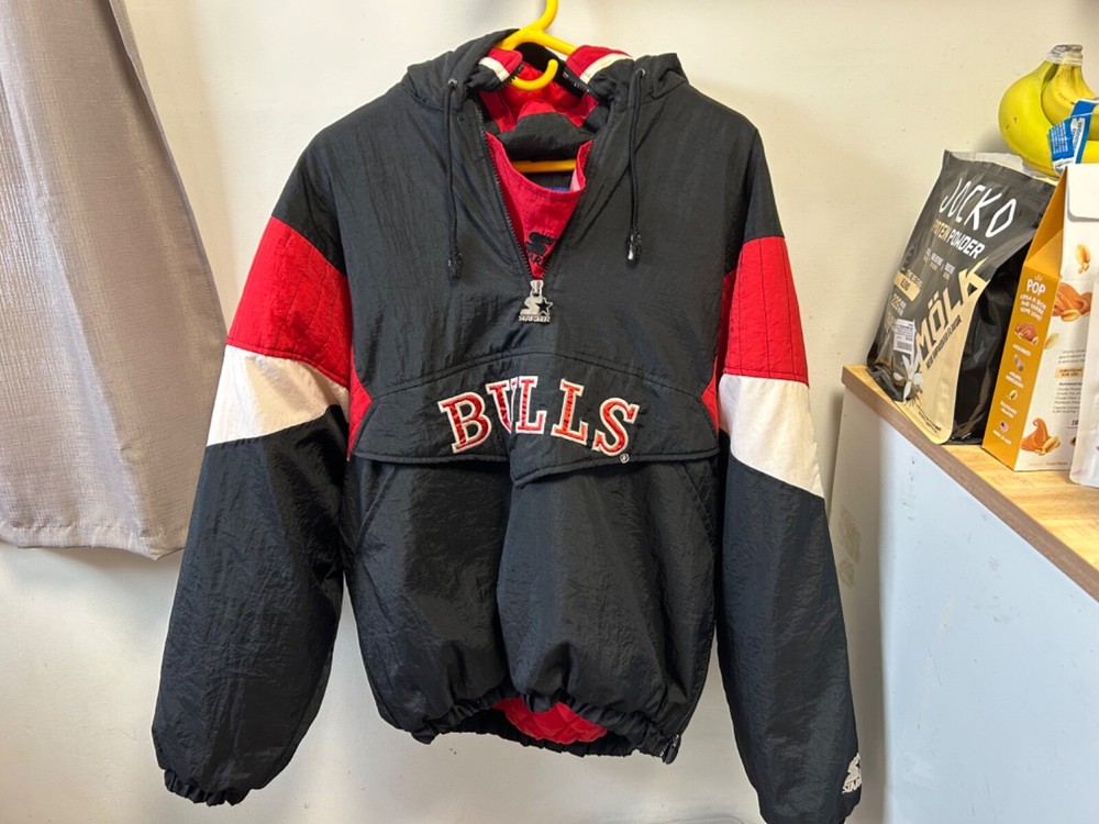 CHICAGO BULLS STARTER Hooded Half Zip Pullover Jacket - Light Weight Jacket, NEW