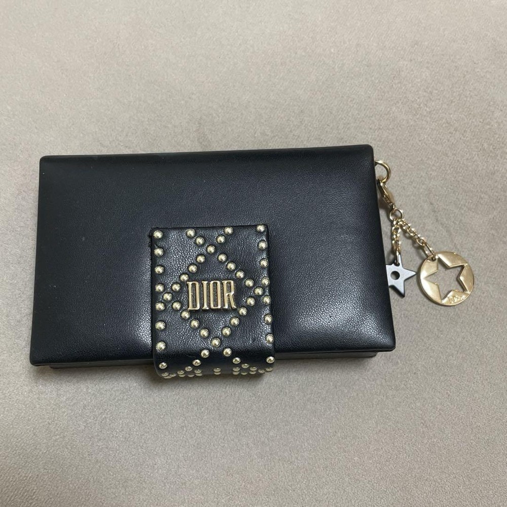 Dazzling Studded Eye Palette with Box Damaged Condition  z92