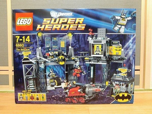LEGO 6860 Super Heroes Batcave Set New Sealed