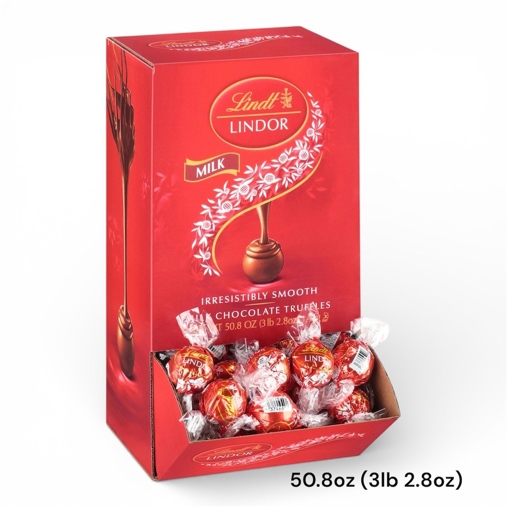 Lindt LINDOR 120-Count Milk Chocolate Truffles Kosher 50.8 Ounce (3lb 2.8oz)