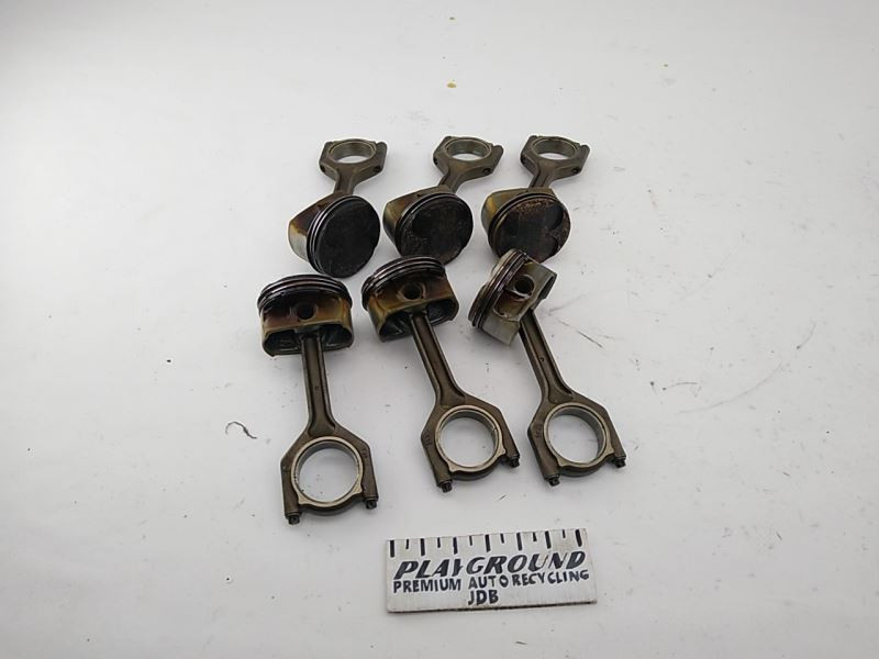 BMW 328Xi E90 Sedan 6-Piston Set with Connecting Rods for 2009-2011 Models