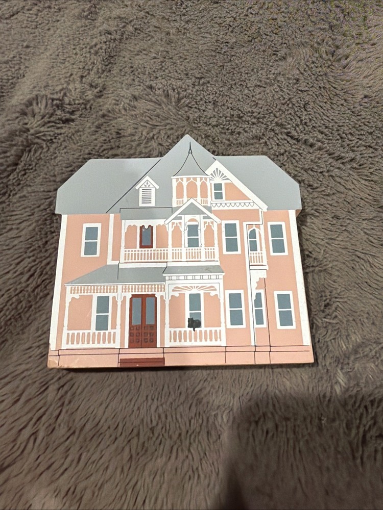 1995 The Cat's Meow Daughters of Painted Ladies Series Barber Cottage
