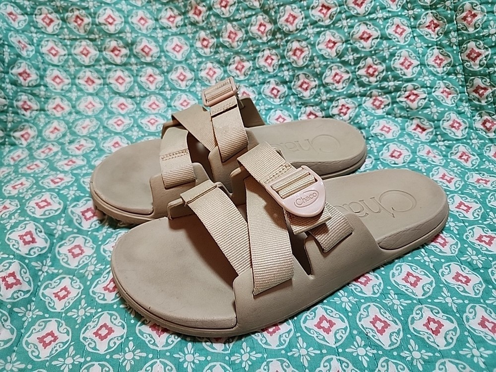 Women's Chaco Chillos Slide Sandals Khaki Tan Adjustable Straps Size 9