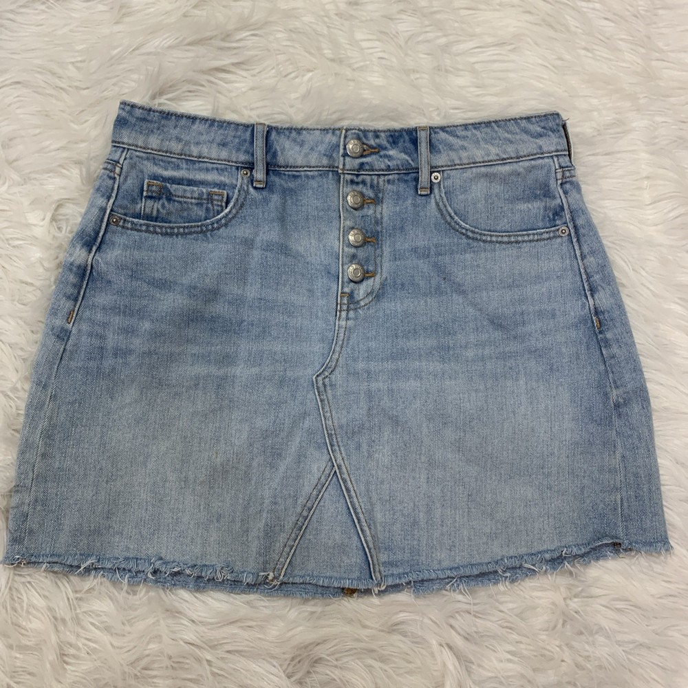 Old Navy denim mini skirt size 10