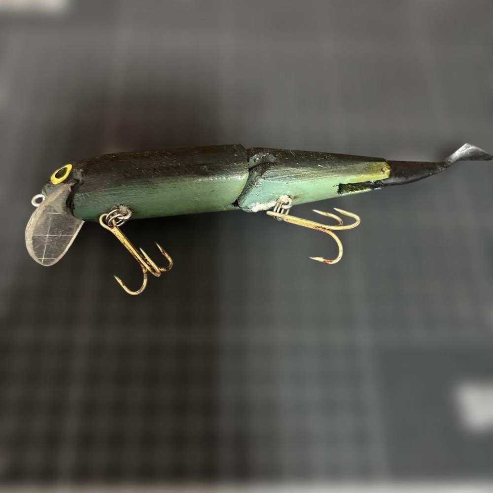 Fishing Lure Rare Arancor AC Plug AC Minnow GreenBlack Old