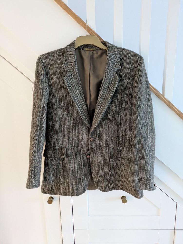 Vintage Harris Tweed Jacket Blazer 42R Brown Herringbone 100% Wool Made in UK