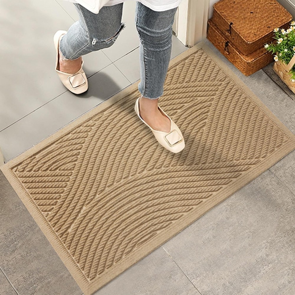 Sturdy Absorbent Front Door Mat Resists Mud Dirt and Debris