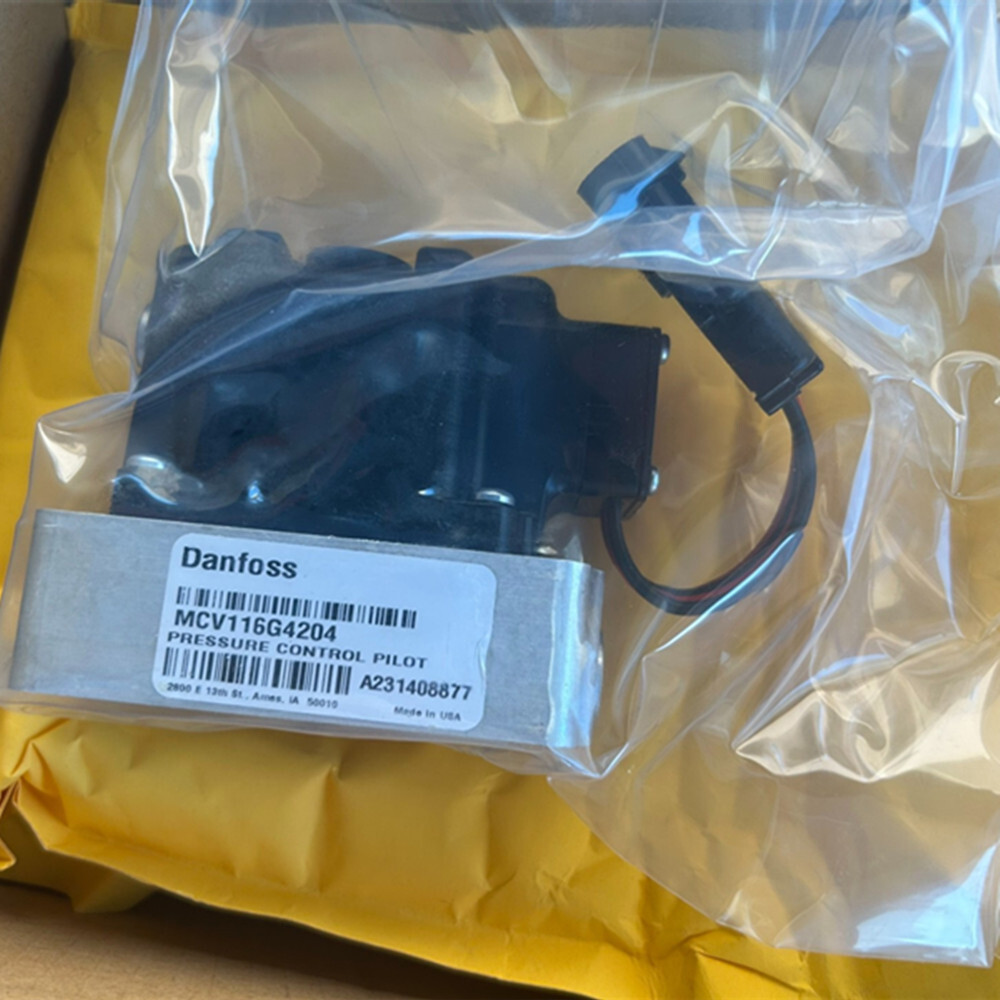 New Danfoss MCV116G4204 Control Valve MCV116G4204 Expedited Shipping
