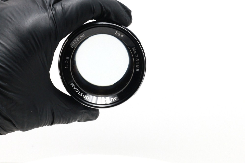 Opticam 135mm f2.8 Manual Telephoto Lens M42 Mount Mint No Box