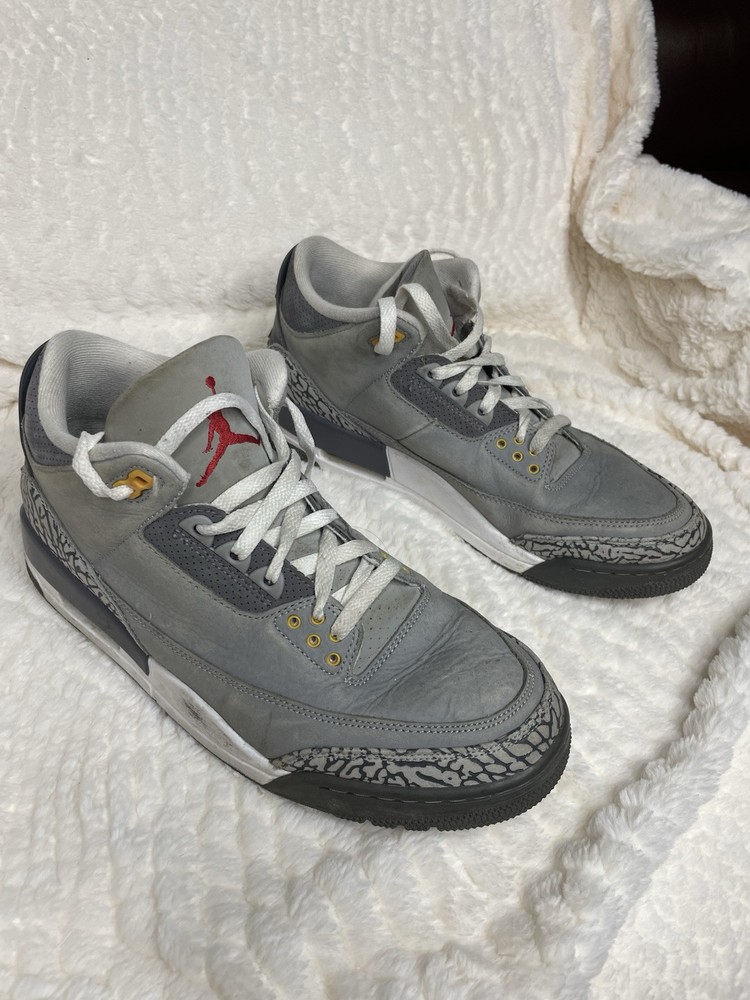 Size 10.5 Jordan 3 Retro Mid Cool Grey Men’s Sneakers