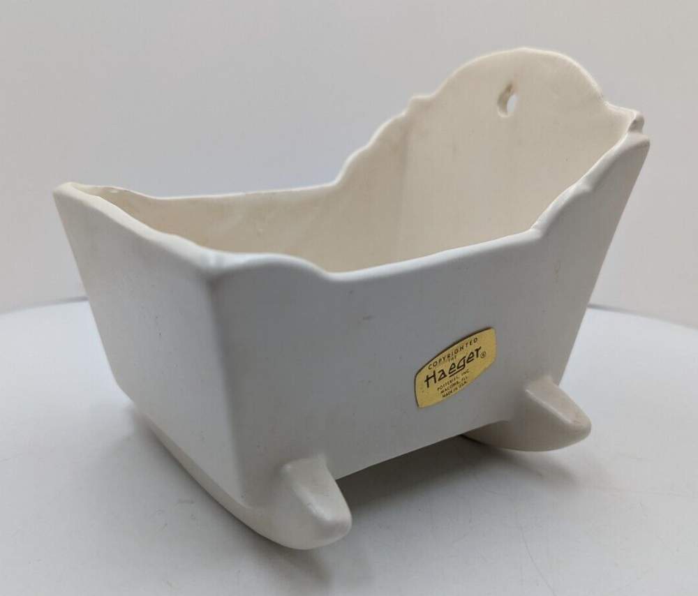 Vintage Haeger White Rocking Cradle Bassinet Planter w/ Original Sticker 5.25