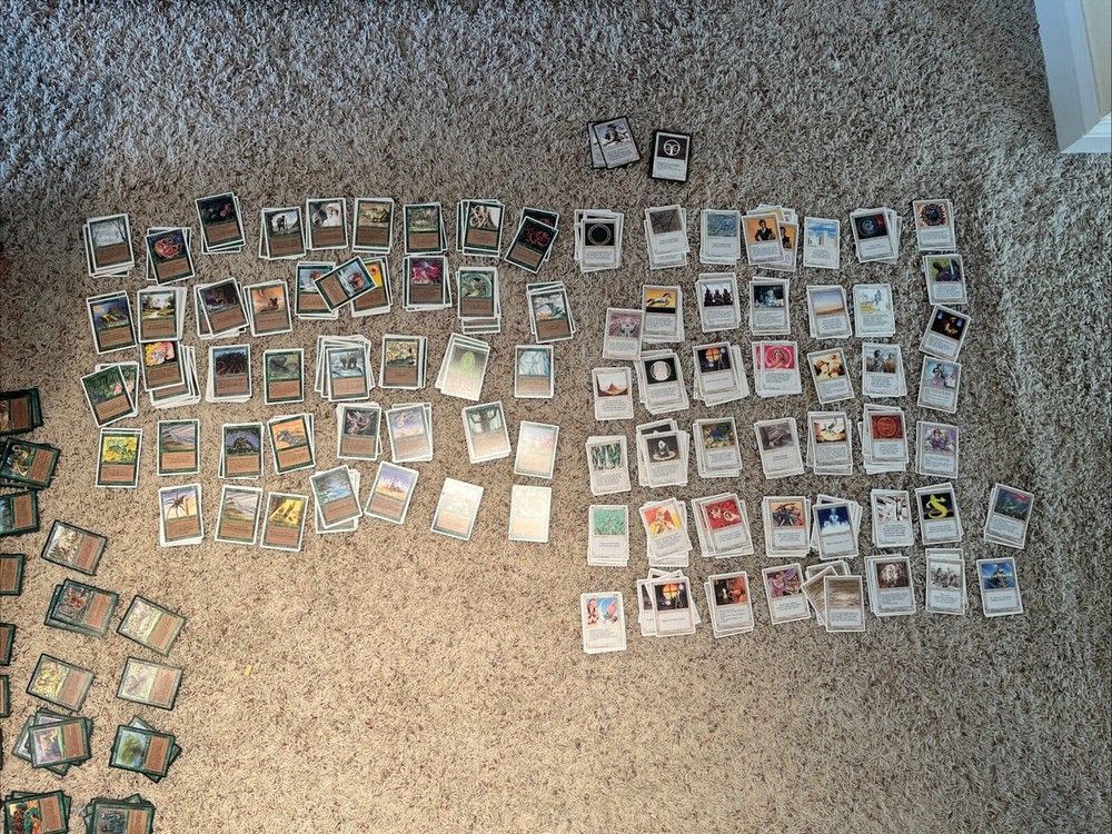 Lot Of 250 + MTG revised |Green And White|