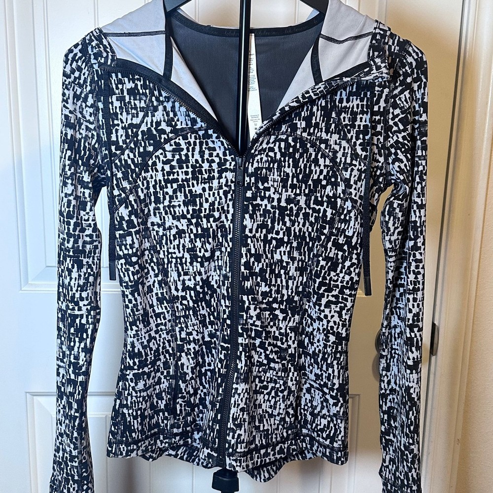 Lululemon Hooded Define Jacket Women's 4 Nulu Block Ice Grey Black Athletic Gym