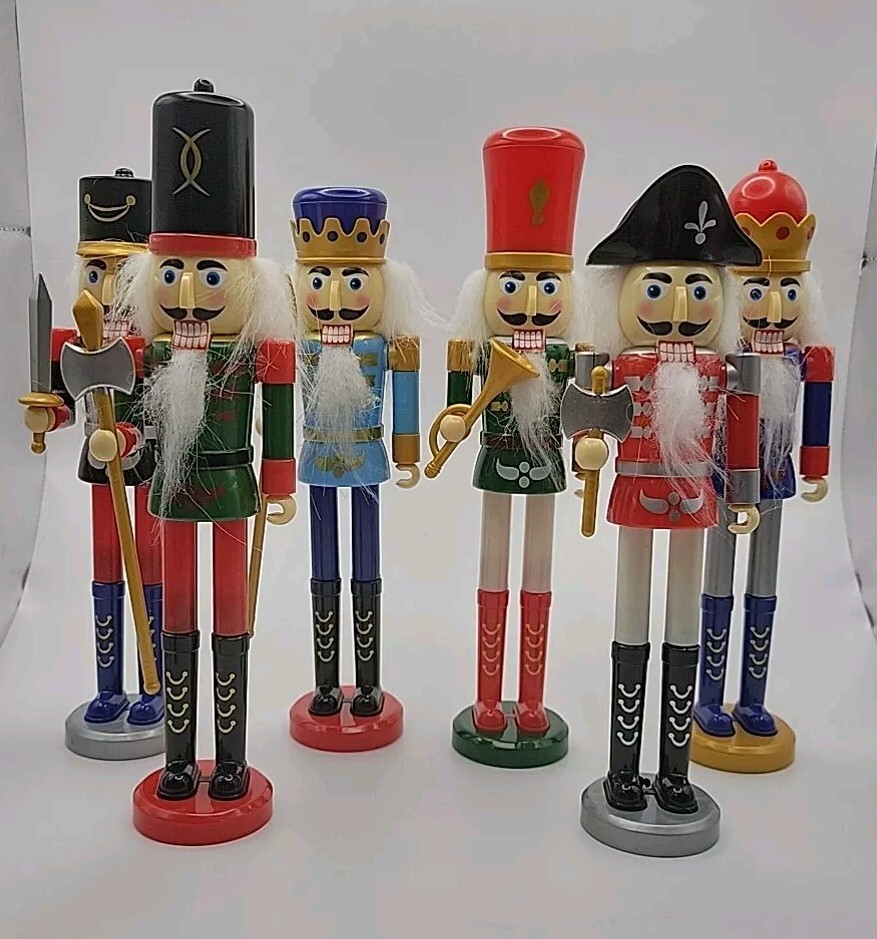 Nutcracker Soldiers Decorations 9
