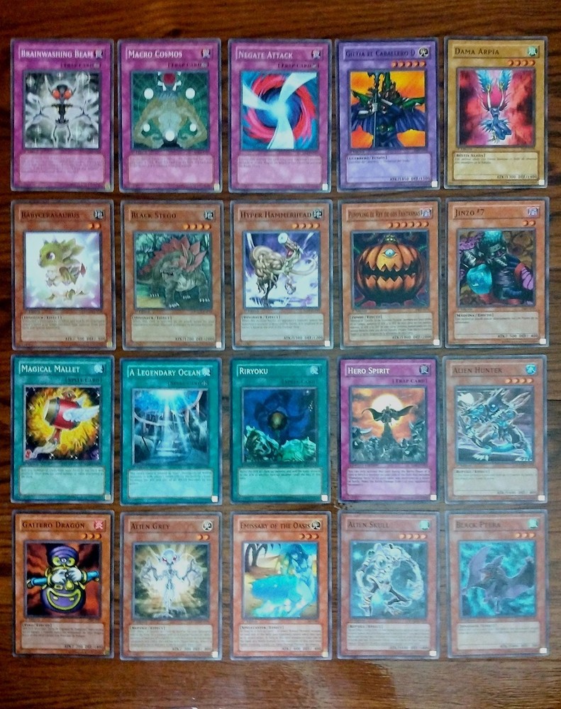 20-card Yu-Gi-Oh 1st Edition Holo Foil Lot 1996 Limited Edition