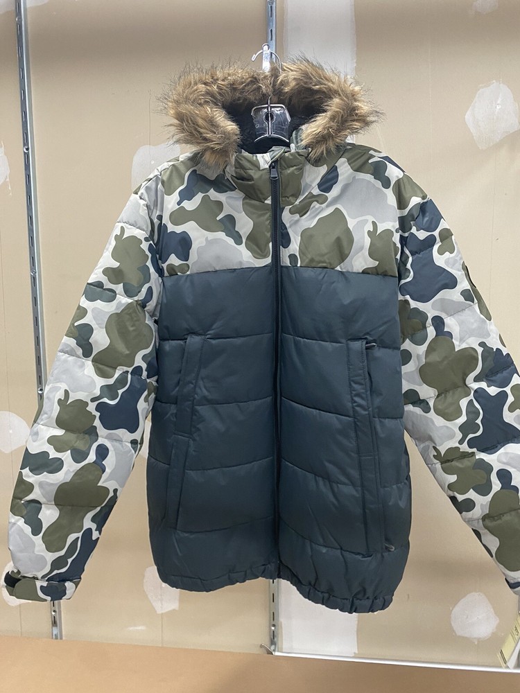 Members Only Camo Parka with Army Fatigue Fur-Lined Down Jacket for Stylish Warmth-image