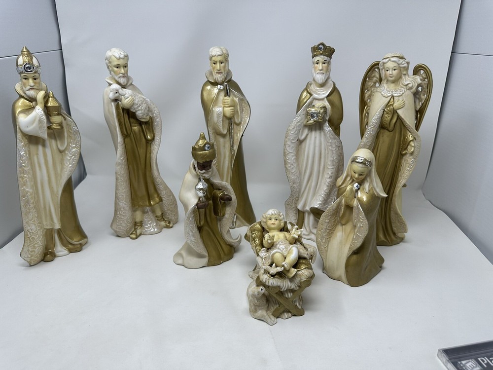 Seasonal Elegance 8 Piece Nativity Set Porcelain with Gold Accents with Box-image
