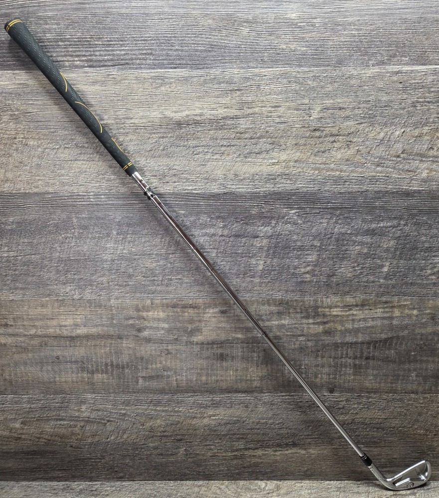 Taylor Made 4 Iron Golf Club for Improved Distance and Accuracy