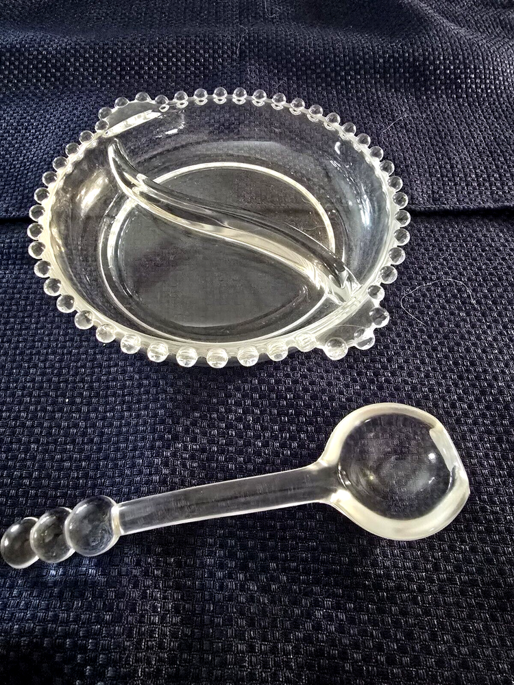Imperial Glass Candlewick Pattern Divided Relish Dish WITH MATCHING SPOON 7 1/2