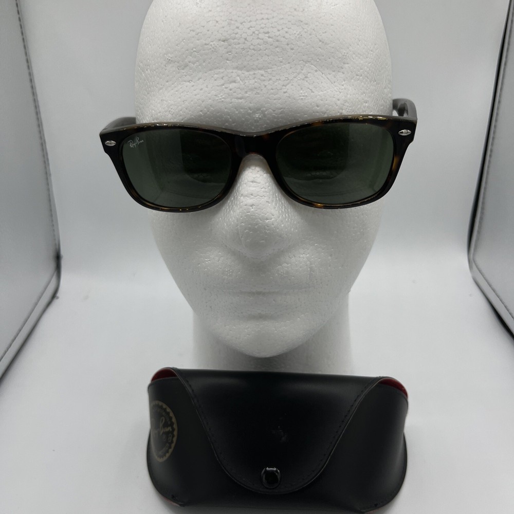 Ray-Ban New Wayfarer RB2132 Sunglasses 945 Honey Amber Black 52-18 3N Italy