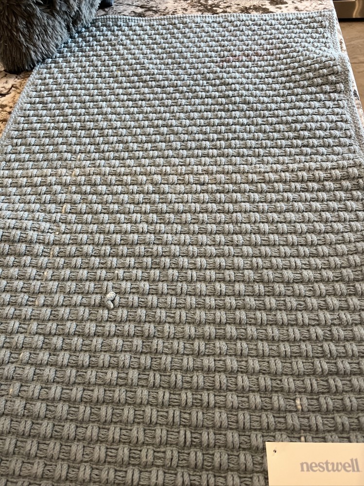 Nestwell Home 20x33 Basketweave Bath Rug Mat Soft Absorbent Blue