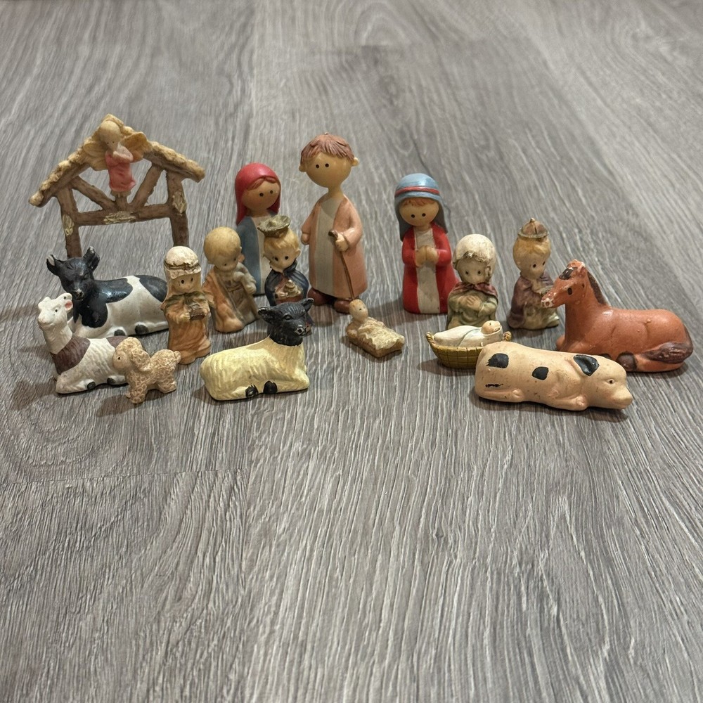 17 -Pc Ceramic Child Nativity Set Mary Joseph Baby Jesus Animals Christmas Decor
